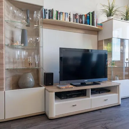 Haus-schoene-aussicht-wohnung-2-02-frische-brise Lejlighed